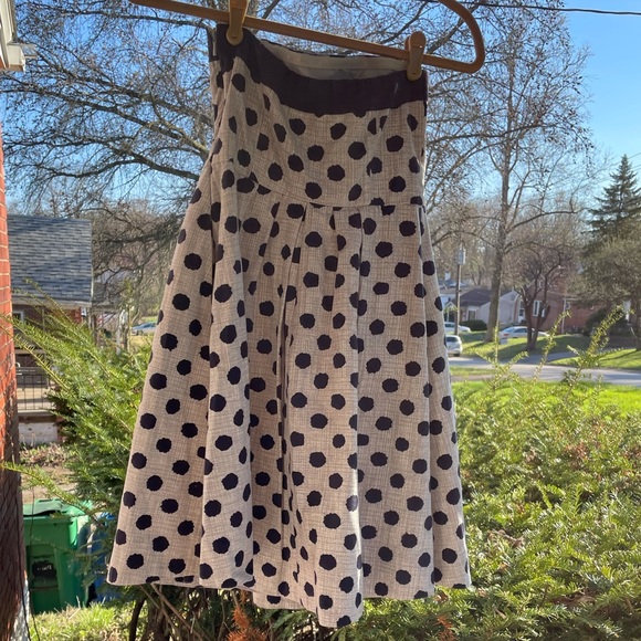 NWOT Limited Strapless Dress! 💋 - Picture 2 of 6